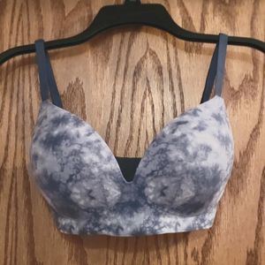 Victoria's Secret Incredible Bra, Convertible